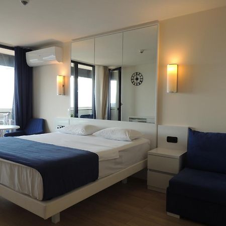 Orbi City Apartments On The Beach Batumi Zewnętrze zdjęcie