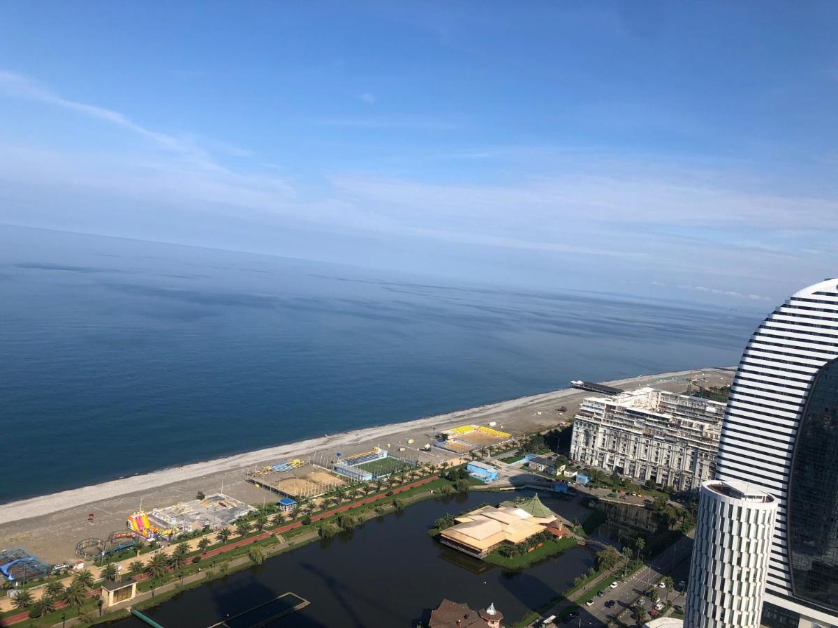 Orbi City Apartments On The Beach Batumi Zewnętrze zdjęcie
