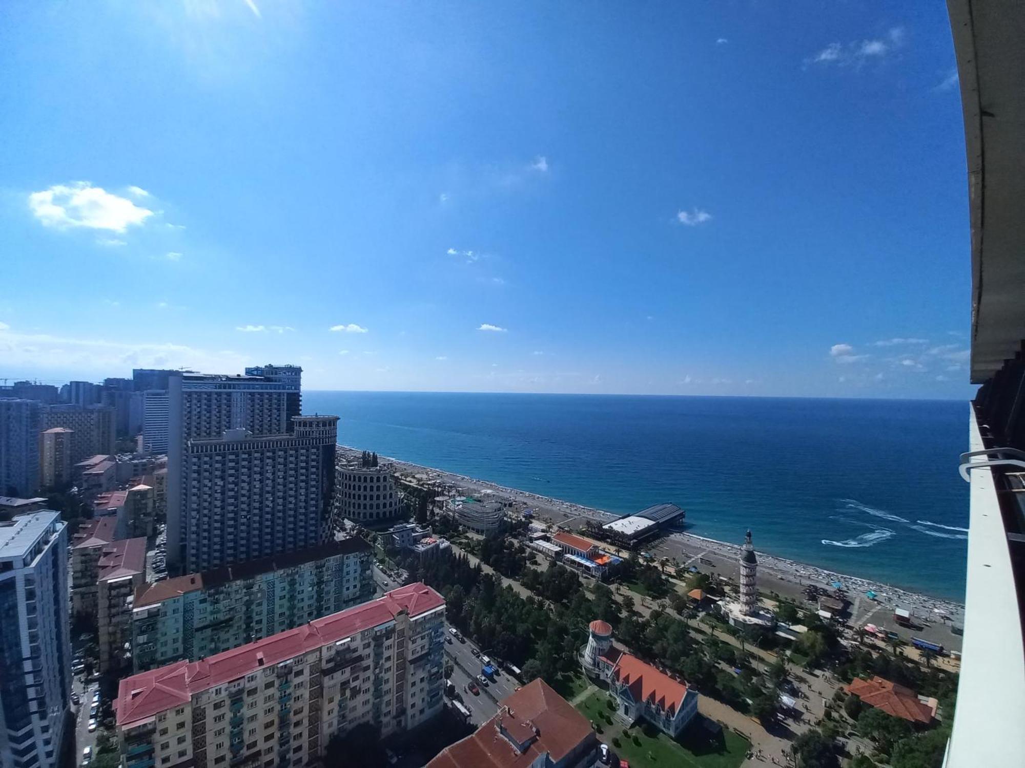 Orbi City Apartments On The Beach Batumi Zewnętrze zdjęcie