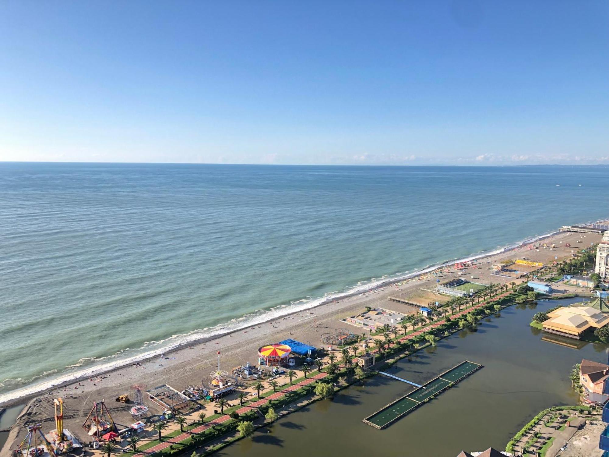 Orbi City Apartments On The Beach Batumi Zewnętrze zdjęcie