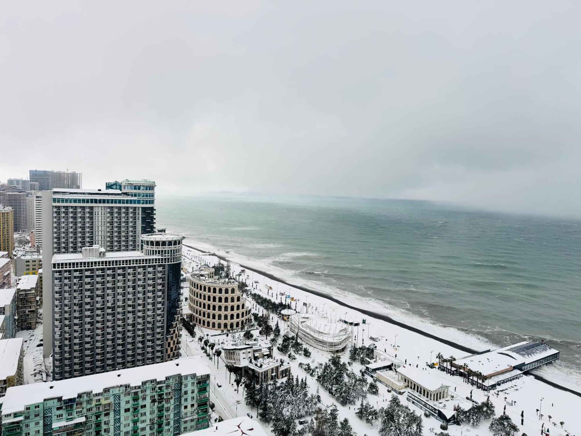 Orbi City Apartments On The Beach Batumi Zewnętrze zdjęcie